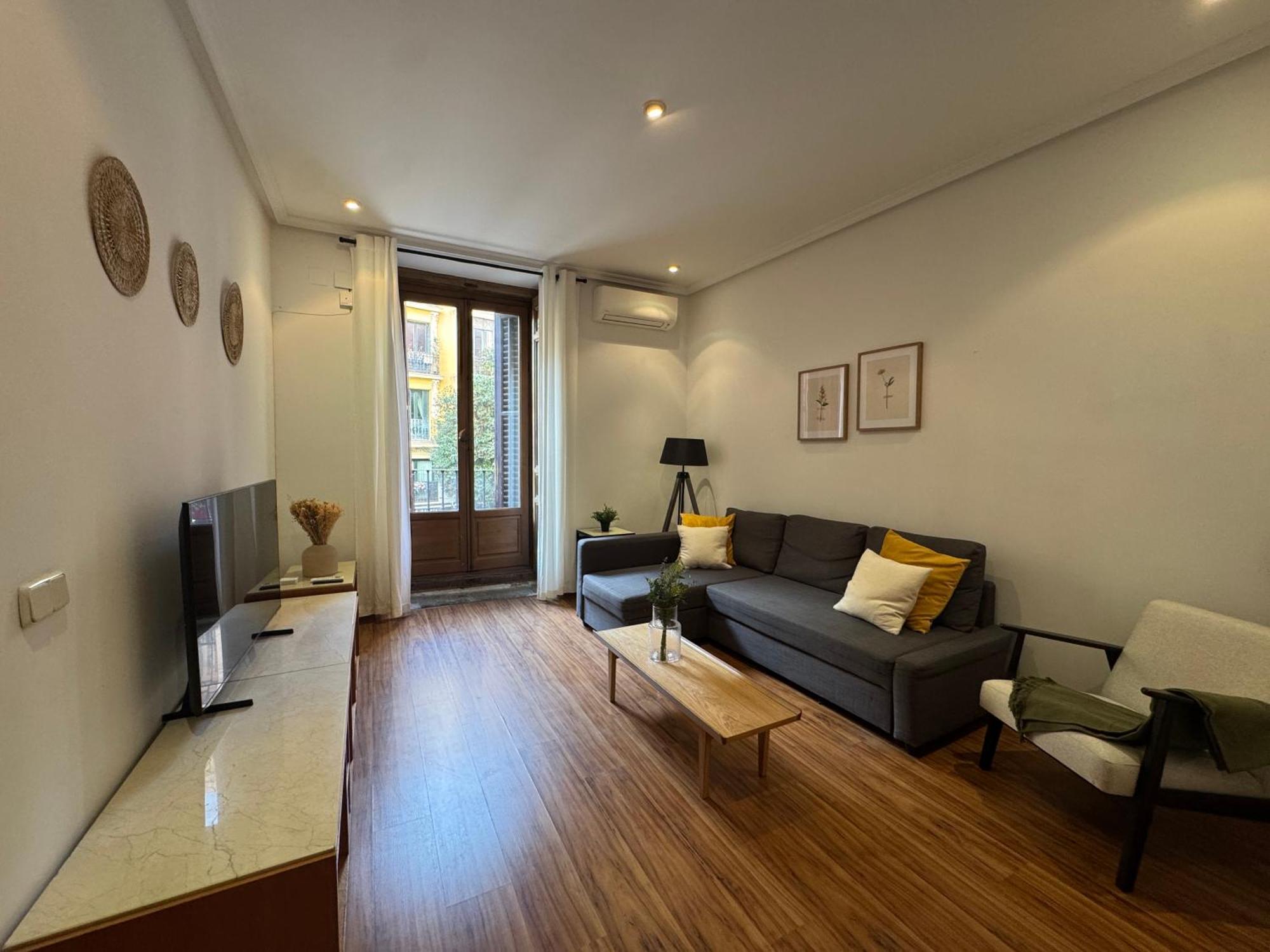 Apartamento a dos pasos de la Plaza Mayor Madrid Exterior foto