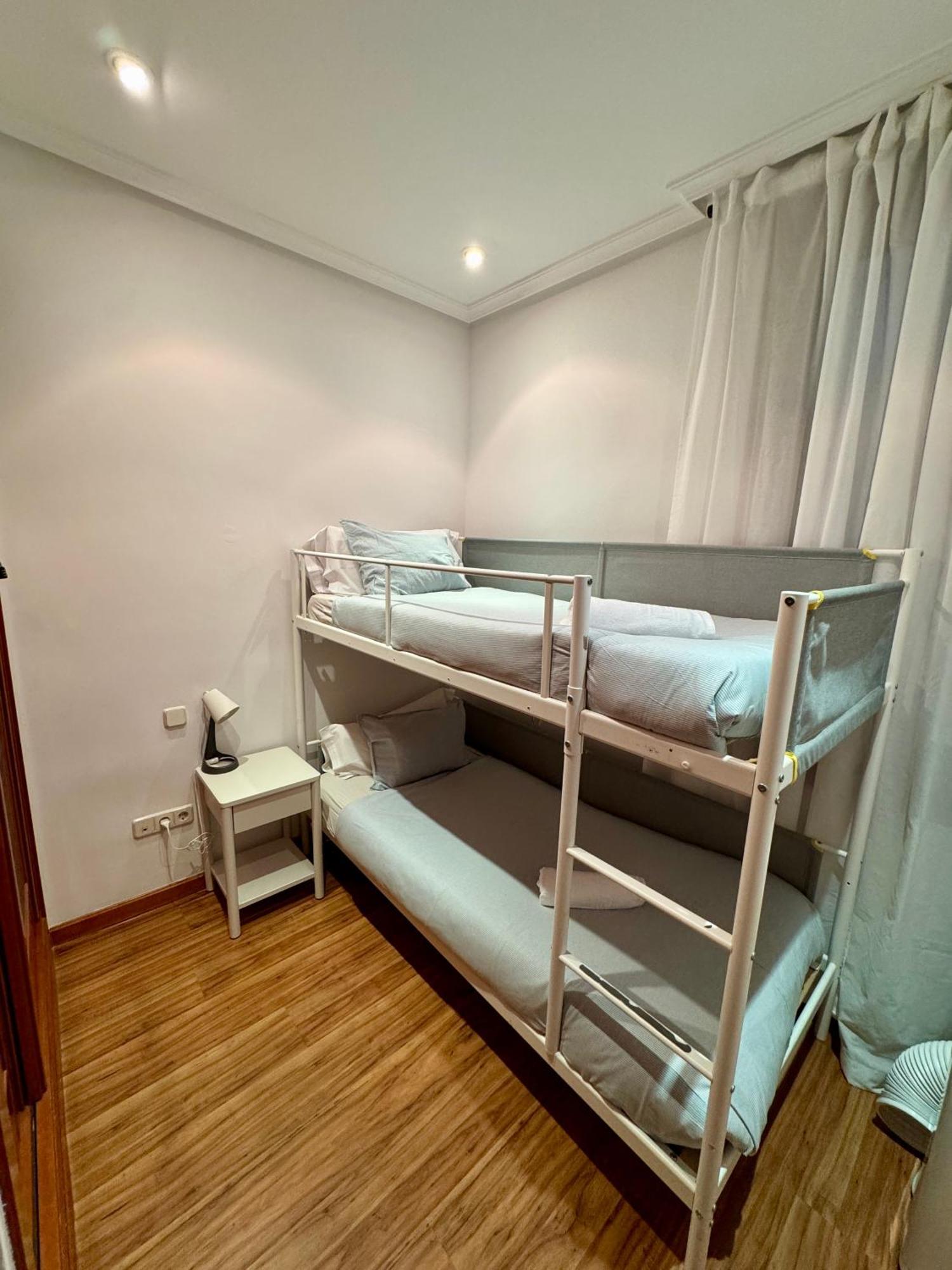 Apartamento a dos pasos de la Plaza Mayor Madrid Exterior foto